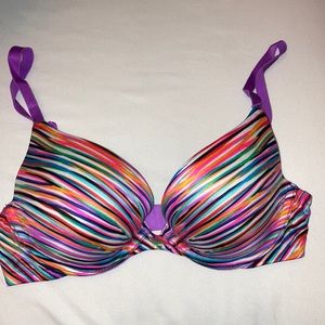 Women’s Victoria’s Secret multi colored striped Fabulous Push Up Plunge Bra